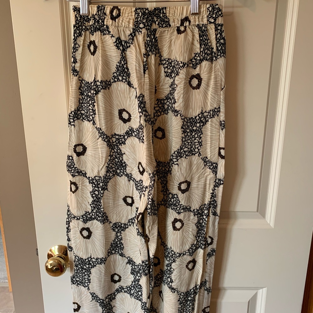 H&M floral wide leg dress pants